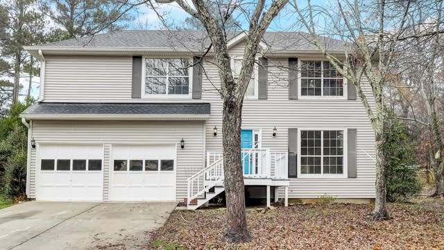 Photo 1 of 31 - 2940 Trotters Pointe Dr, Snellville, GA 30039